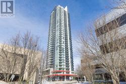 801 - 88 SHEPPARD AVENUE E  Toronto, ON M2N 0G9