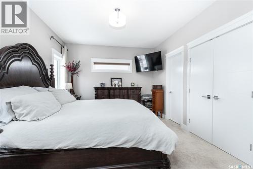 670 Atton Crescent, Saskatoon, SK - Indoor Photo Showing Bedroom