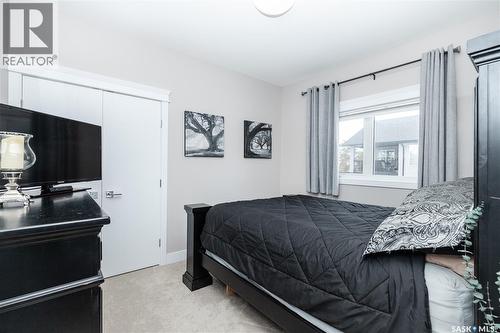 670 Atton Crescent, Saskatoon, SK - Indoor Photo Showing Bedroom