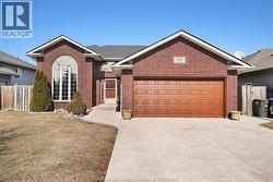 376 MCLELLAN AVENUE  Amherstburg, ON N9V 4C7