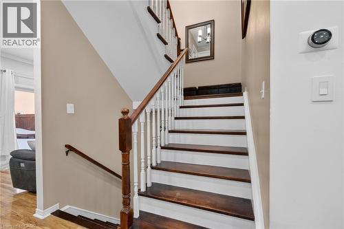 33 Panorama Way, Hamilton, ON - Indoor Photo Showing Other Room