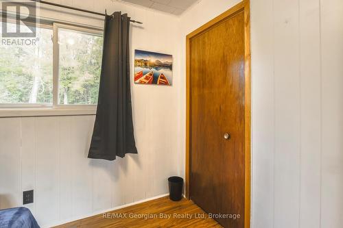 69 Albert Avenue, Tiny, ON - Indoor