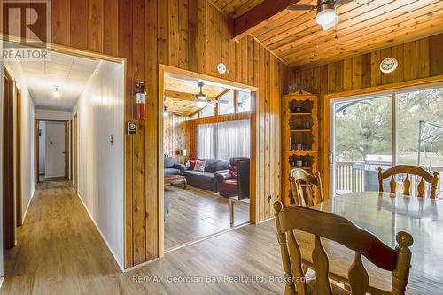 69 Albert Avenue, Tiny, ON - Indoor Photo Showing Dining Room