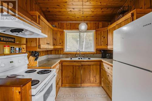 69 Albert Avenue, Tiny, ON - Indoor Photo Showing Kitchen With Double Sink