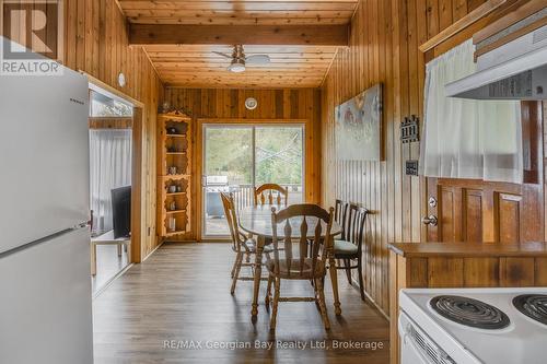 69 Albert Avenue, Tiny, ON - Indoor