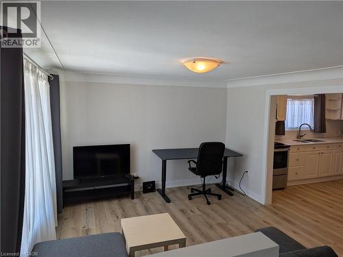 3 Maitland Avenue, Hamilton, ON - Indoor