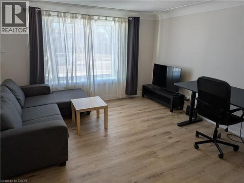 3 Maitland Avenue, Hamilton, ON - Indoor