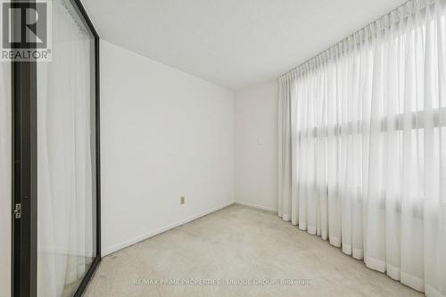 1801 - 1300 Bloor Street, Mississauga, ON - Indoor Photo Showing Other Room