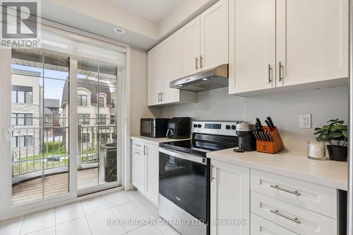 92 William Shearn Crescent, Markham, ON - Indoor Photo Showing Kitchen