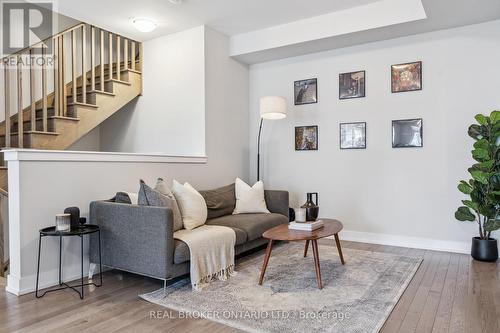 92 William Shearn Crescent, Markham, ON - Indoor