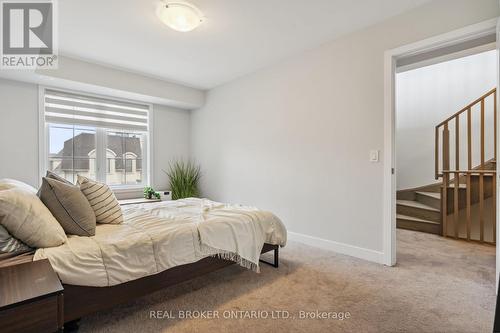 92 William Shearn Crescent, Markham, ON - Indoor Photo Showing Bedroom