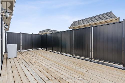 92 William Shearn Crescent, Markham, ON - Outdoor With Exterior