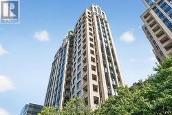 1902 - 235 KENT AVENUE  Ottawa, ON K2P 0A5