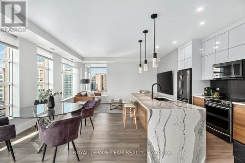 1902 - 235 Kent Avenue, Ottawa, ON - Indoor Photo Showing Dining Room