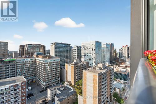 1902 - 235 Kent Avenue, Ottawa, ON - Outdoor
