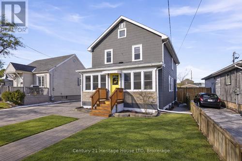 282 BEATRICE STREET  Welland (Lincoln/Crowland), ON L3B 2Z7