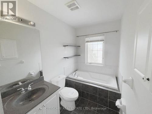 Primary Bedroom - 4pc Ensuite - 3970 Arbourview Terrace, Mississauga, ON - Indoor Photo Showing Bathroom