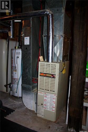 200 3Rd Street, Dundurn, SK - Indoor Photo Showing Basement