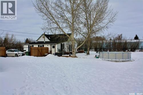 200 3Rd Street, Dundurn, SK - Outdoor