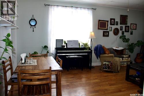 200 3Rd Street, Dundurn, SK - Indoor