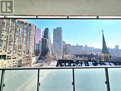 703 - 1080 BAY STREET  Toronto, ON M5S 0A5