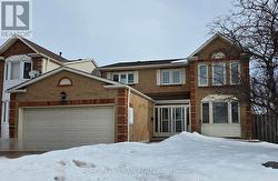 144 CANONGATE TRAIL  Toronto, ON M1V 3G9
