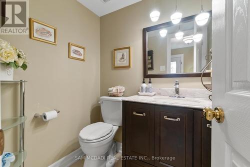 4260 Shelby Crescent, Mississauga, ON - Indoor Photo Showing Bathroom