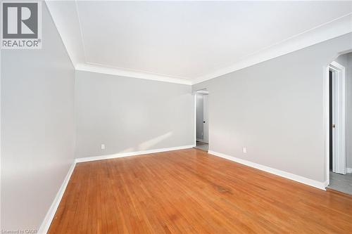 325 East 16Th Street, Hamilton, ON - Indoor Photo Showing Other Room