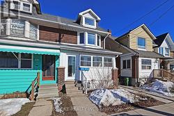 139 GREENWOOD AVENUE Toronto, ON M4L 2P8