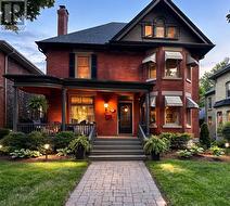 197 ELMWOOD AVENUE E  London South (South F), ON N6C 1K1