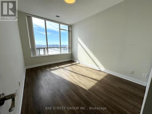 Ph05 - 7373 Kennedy Road, Markham, ON - Indoor Photo Showing Other Room