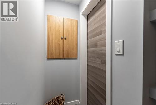 329 Main Street W, Hamilton, ON - Indoor Photo Showing Other Room