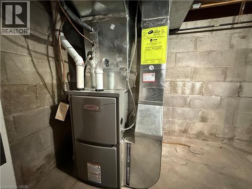 329 Main Street W, Hamilton, ON - Indoor Photo Showing Basement