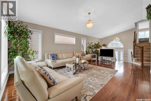539 Beckett Crescent, Saskatoon, SK - Indoor Photo Showing Living Room