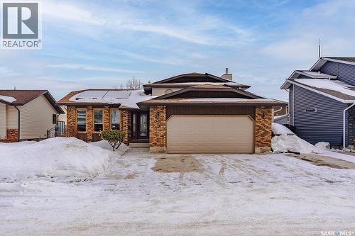 326 Bornstein Crescent, Saskatoon, SK 