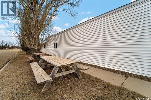 113 Railway Avenue W, Watson, SK 