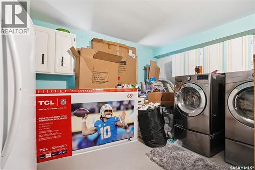 3317 Eagle Crescent, Prince Albert, SK - Indoor Photo Showing Laundry Room