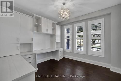 2171 Jardine Crescent, Burlington, ON - Indoor Photo Showing Other Room