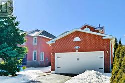 225 WILDWOOD TRAIL  Mississauga, ON L4Z 3S4
