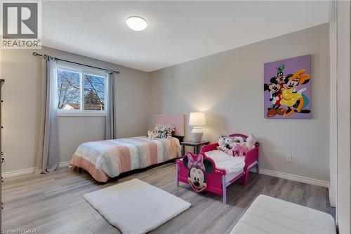 Bedroom #2 - 41 Delavan Drive, Cambridge, ON - Indoor Photo Showing Bedroom