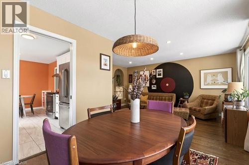 36 Hanover Place, Hamilton, ON - Indoor Photo Showing Dining Room
