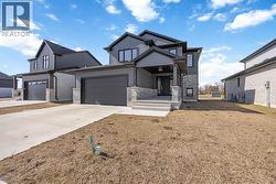 655 KETTER WAY  Plympton-Wyoming, ON N0N 1T0