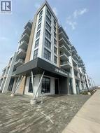 770 WHITLOCK Avenue Unit# 813  Milton, ON L9E 1S2