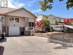 32 GOLDRING DRIVE Whitby, ON L1P 1C1