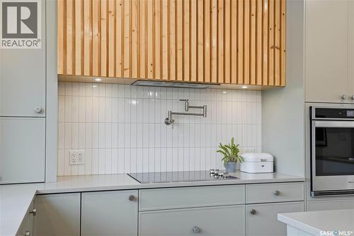 611 Dufferin Avenue, Saskatoon, SK - Indoor Photo Showing Kitchen