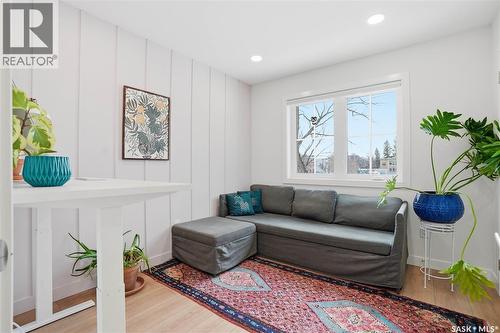 611 Dufferin Avenue, Saskatoon, SK - Indoor