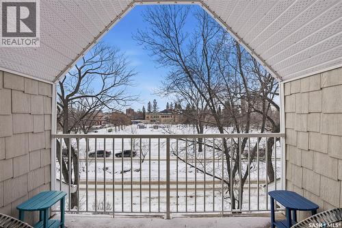 611 Dufferin Avenue, Saskatoon, SK - Outdoor With Exterior