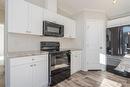46 Prairie Oaks Drive, Mitchell, MB  - Indoor Photo Showing Kitchen 