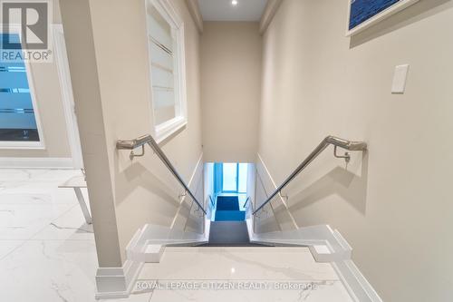 1Ce - 27 Roytec Road, Vaughan, ON 