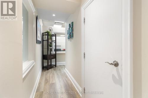 1Ce - 27 Roytec Road, Vaughan, ON 